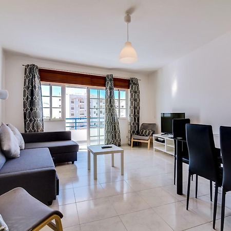 Rei - Quarteira - 3 Min To The Beach Vilamoura Exterior photo