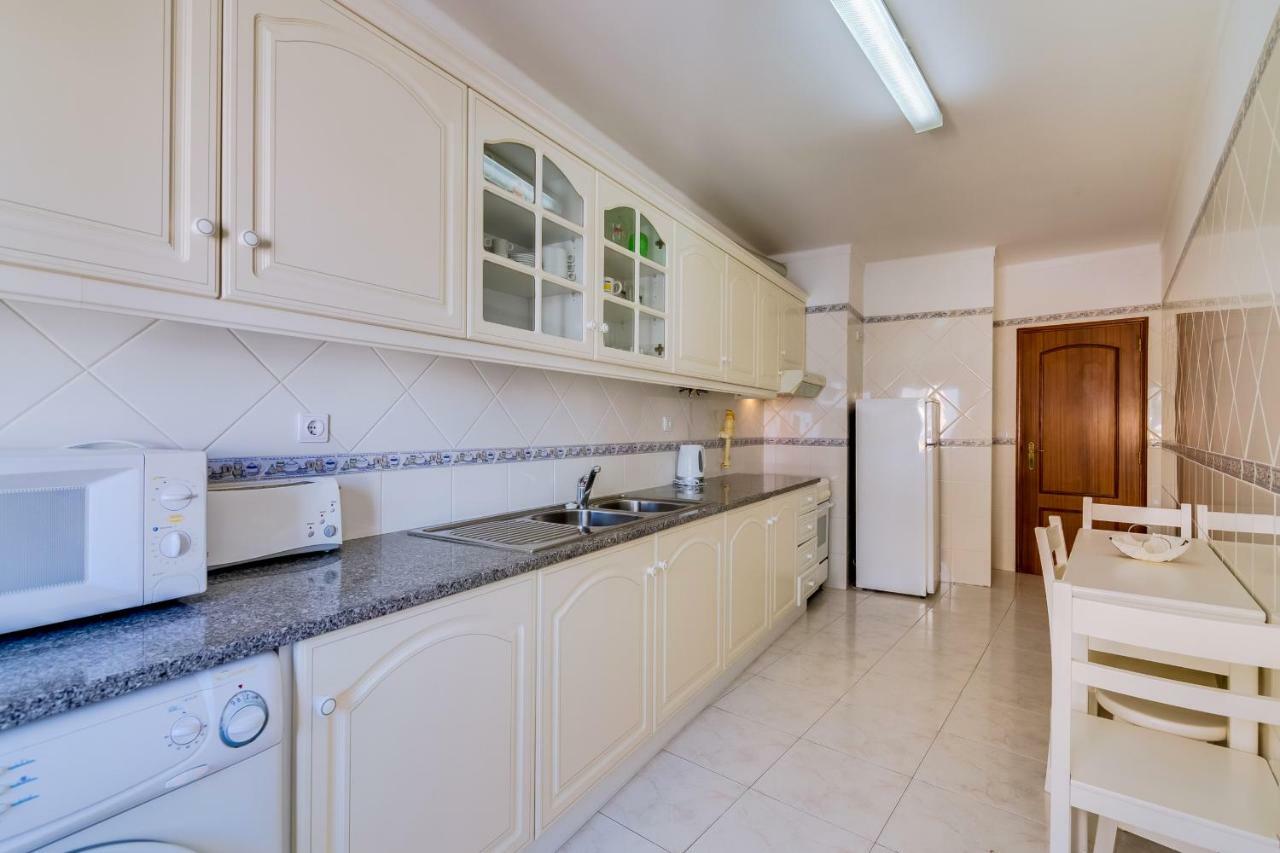 Rei - Quarteira - 3 Min To The Beach Vilamoura Exterior photo