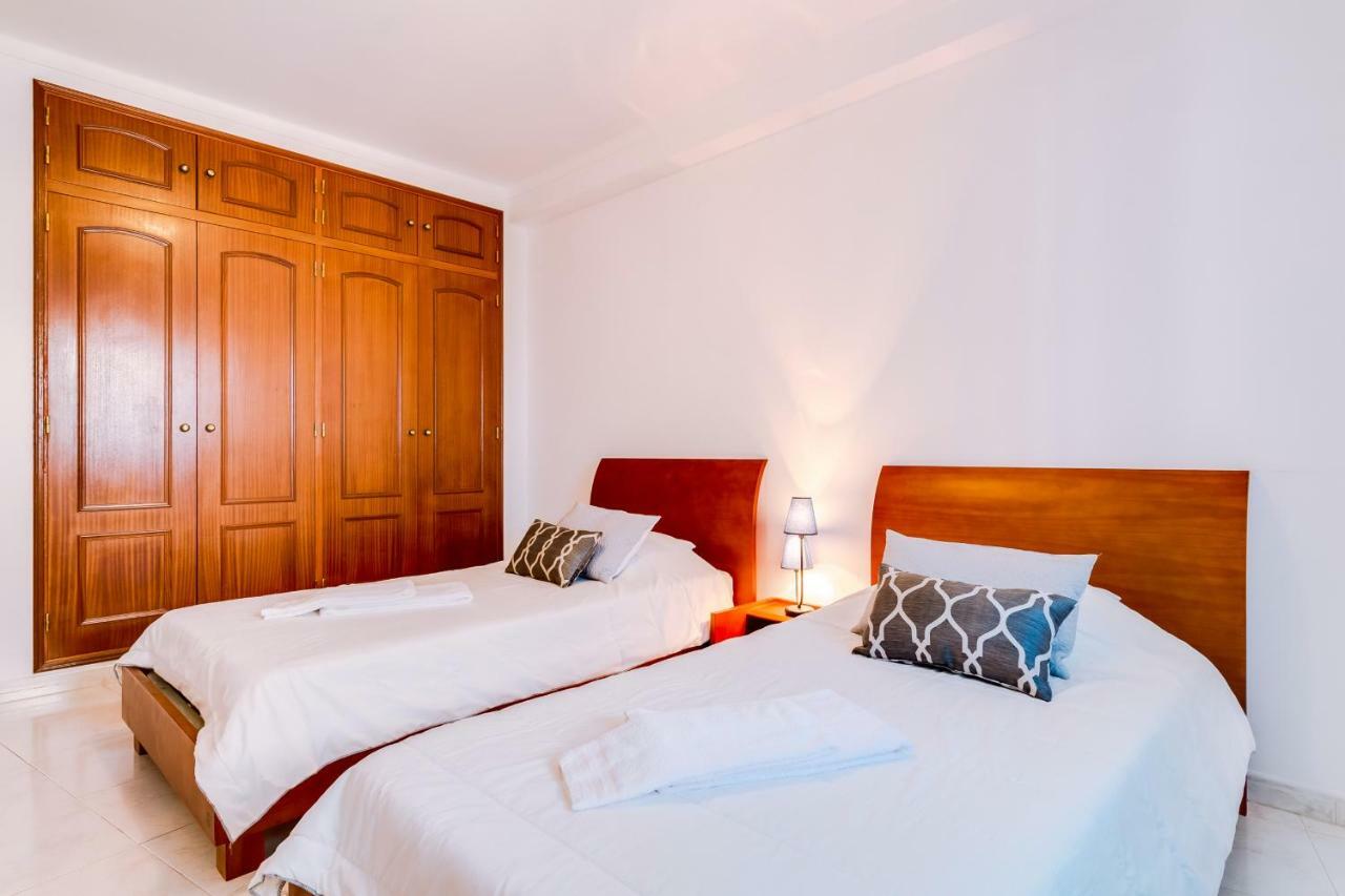 Rei - Quarteira - 3 Min To The Beach Vilamoura Exterior photo